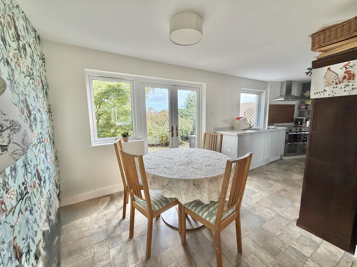 Halwyn Place, Truro